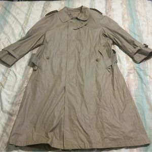 Vintage Single Breasted Beige Canvas Trench Coat Men's Size 42S* Marshall Fields